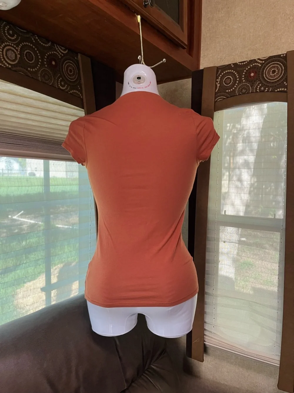 Assorted Women's Tops - Picture 9 of 9